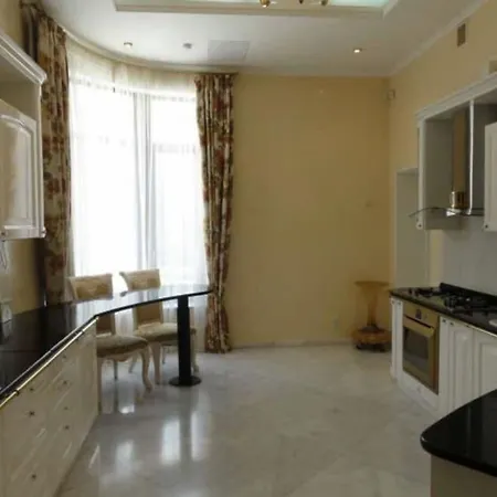3 Bedroom Villa 아파트 *
