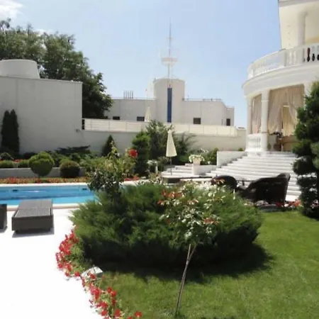 3 Bedroom Villa Apartmán *